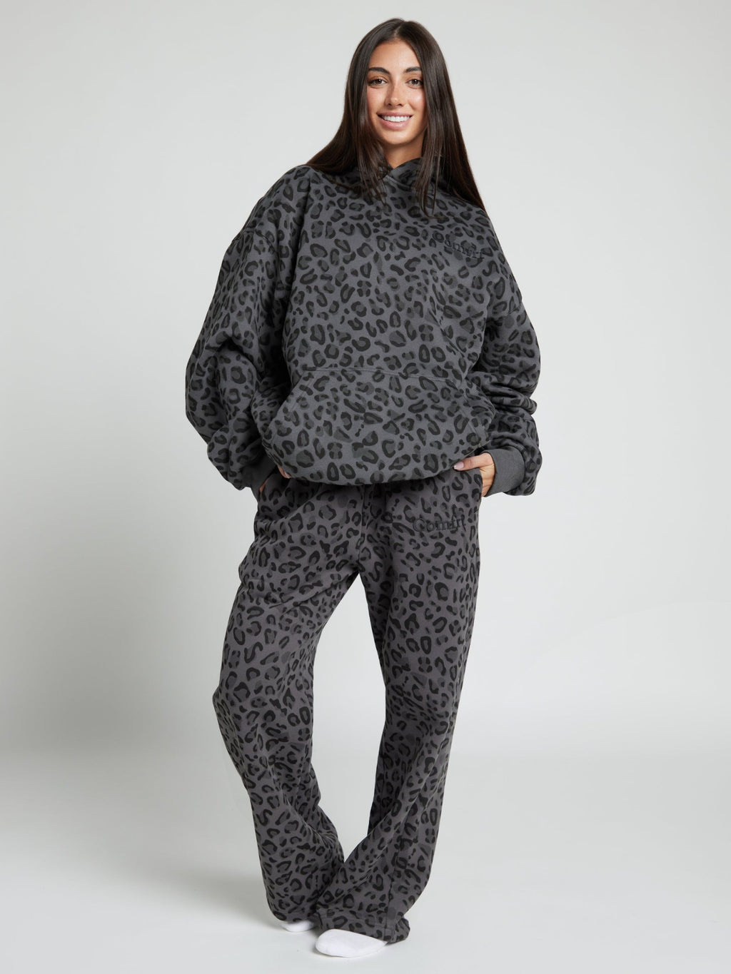Minimalist Straight Leg Sweatpants